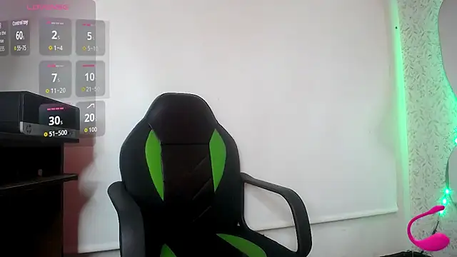 Snapshot of adalya_y chatting on May 21, 11:50 am adalya y online show from May 21, 11:50 am