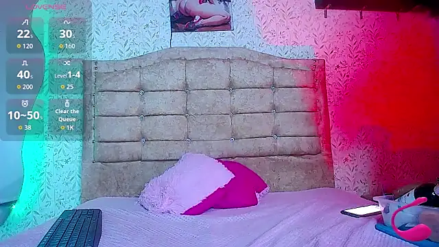 Snapshot of adalya_y chatting on May 24, 12:10 pm adalya y online show from May 24, 12:10 pm