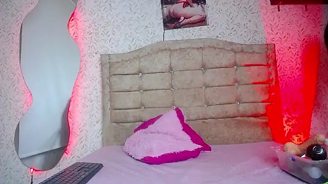 Snapshot of adalya_y chatting on May 26, 11:50 am adalya y online show from May 26, 11:50 am
