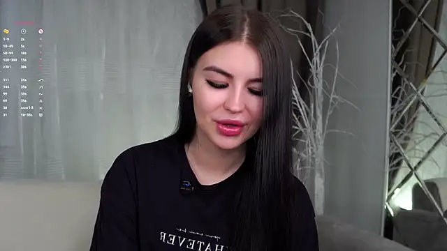 CoreenYorton online show from March 10, 1:43 am