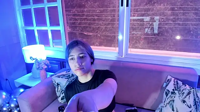 ReiAyanamy online show from January 12, 8:03 pm