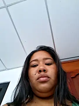 Snapshot of Sarahy- chatting on June 7, 2:54 pm Sarahy- online show from June 7, 2:54 pm