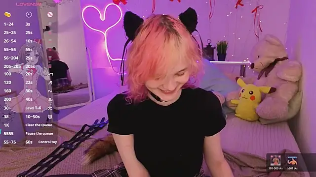 Awawrin online show from March 15, 8:37 pm