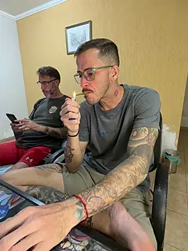Lucasjandre online show from May 24, 1:21 am
