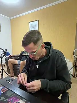Lucasjandre online show from June 10, 2:49 pm