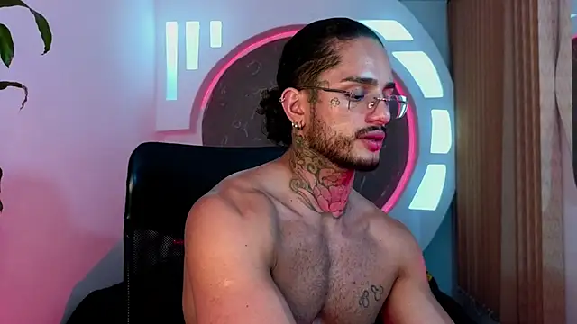 Alanrodgers online show from December 18, 5:35 am