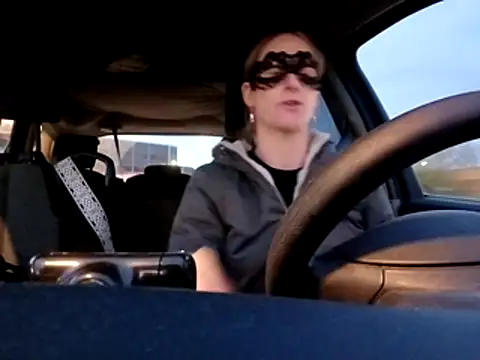 Snapshot of MelleEloa chatting on November 25, 4:29 pm MelleEloa online show from November 25, 4:29 pm