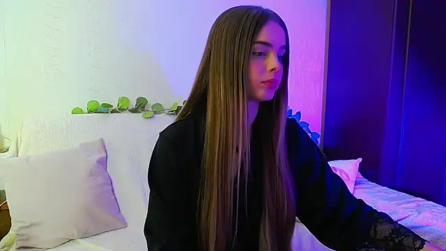 Snapshot of AlicaLOVEalisa777 chatting on December 21, 2:02 pm AlicaLOVEalisa777 online show from December 21, 2:02 pm