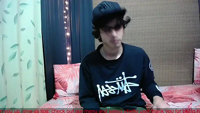 Snapshot of wild_duo777 chatting on May 13, 1:25 am wild duo777 online show from May 13, 1:25 am