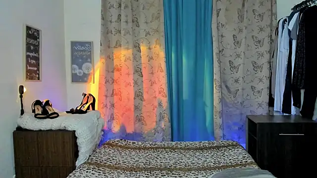 Angel White25 online show from February 23, 12:41 am