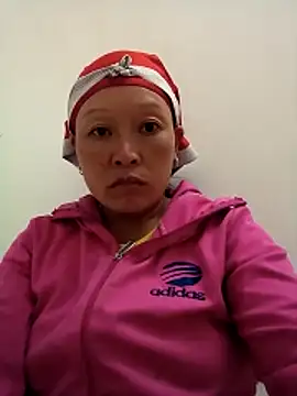 girl-hot2x online show from November 23, 11:54 am