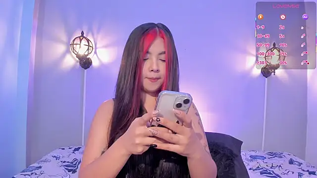 Stephany-roses- online show from January 13, 9:20 pm