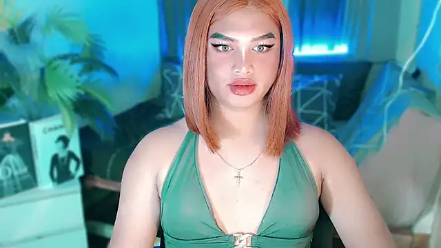 UrGoddess Sofia online show from December 15, 8:29 am