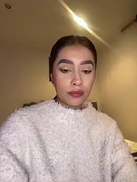 Snapshot of lauren_clauz chatting on April 6, 5:19 am lauren clauz online show from April 6, 5:19 am