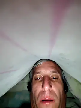 Snapshot of MembroRosa1 chatting on November 11, 8:36 am MembroRosa1 online show from November 11, 8:36 am