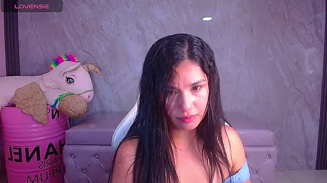 Violetta jhonson a online show from December 4, 3:16 am