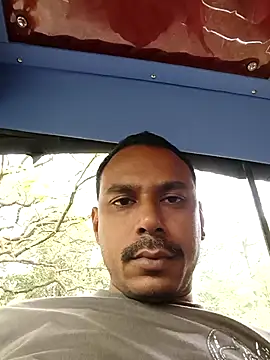 Snapshot of chandan964175das chatting on November 16, 6:08 am chandan964175das online show from November 16, 6:08 am