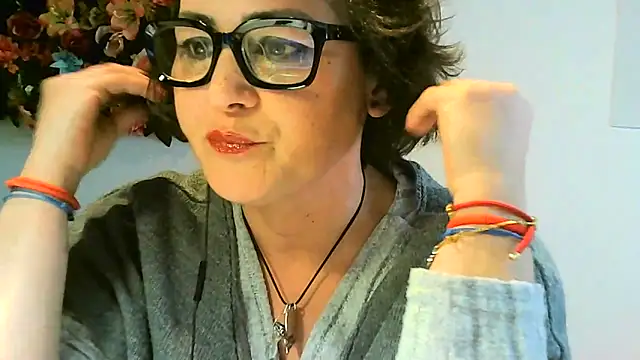 zaidapink1990 online show from March 11, 5:08 pm