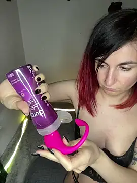 AuroraAllure 27 online show from May 4, 6:04 pm