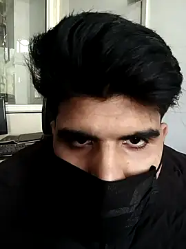 Snapshot of hotyyyyjonny chatting on November 23, 6:13 am hotyyyyjonny online show from November 23, 6:13 am