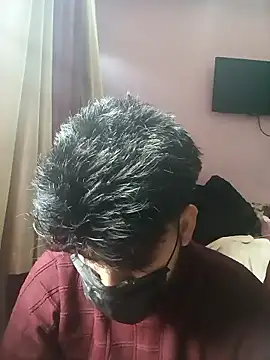 Snapshot of hotyyyyjonny chatting on December 18, 11:27 am hotyyyyjonny online show from December 18, 11:27 am