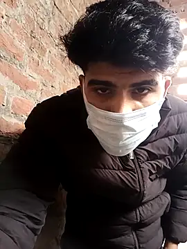 Snapshot of hotyyyyjonny chatting on December 23, 6:22 am hotyyyyjonny online show from December 23, 6:22 am