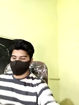 Snapshot of hotyyyyjonny chatting on February 25, 2:05 pm hotyyyyjonny online show from February 25, 2:05 pm