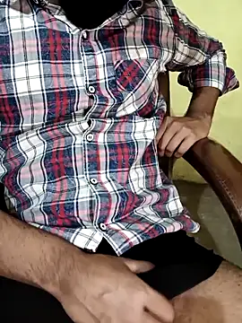 Snapshot of hotyyyyjonny chatting on March 1, 1:57 pm hotyyyyjonny online show from March 1, 1:57 pm