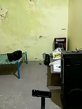 Snapshot of hotyyyyjonny chatting on March 4, 9:26 am hotyyyyjonny online show from March 4, 9:26 am