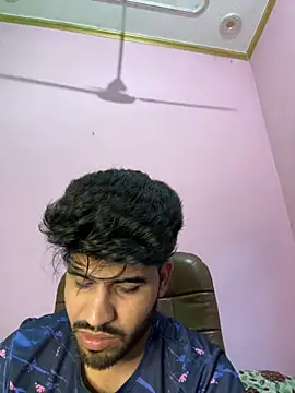 Snapshot of hotyyyyjonny chatting on July 19, 5:11 am hotyyyyjonny online show from July 19, 5:11 am