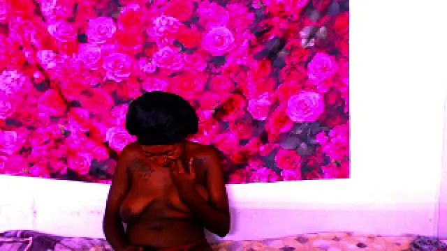 Sweeteboneycherry online show from March 14, 7:52 pm