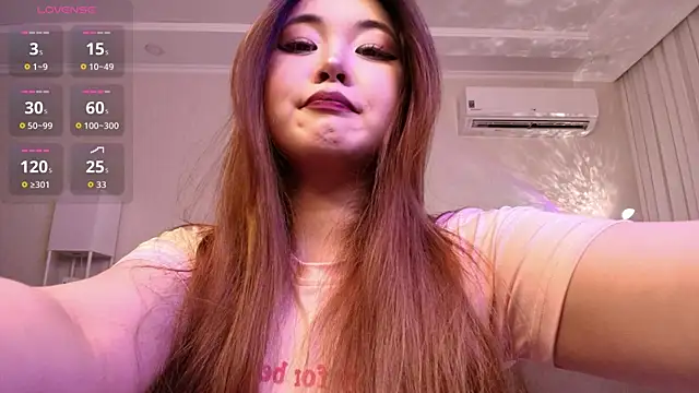 Snapshot of yummy_yuna chatting on June 26, 8:35 pm yummy yuna online show from June 26, 8:35 pm