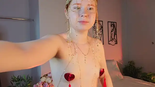 Snapshot of Erica_angel chatting on June 19, 5:12 am Erica angel online show from June 19, 5:12 am