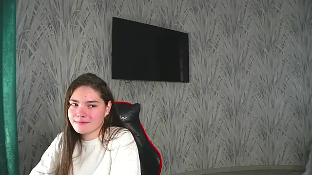 Snapshot of DeloraVivar chatting on November 12, 4:35 am DeloraVivar online show from November 12, 4:35 am