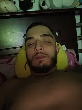 Snapshot of mohamedkarimm chatting on June 4, 3:23 am mohamedkarimm online show from June 4, 3:23 am