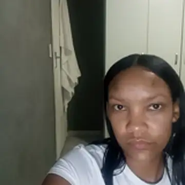 Snapshot of KikiBadgirl chatting on May 15, 8:27 pm KikiBadgirl online show from May 15, 8:27 pm