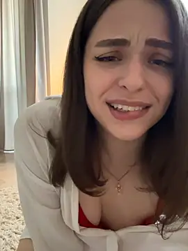 yoyogirlx online show from June 2, 12:40 pm