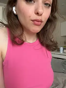 yoyogirlx online show from June 25, 1:49 am