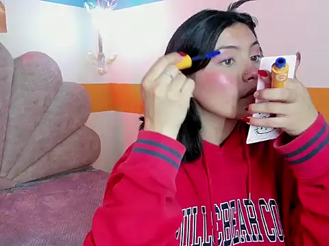 Brandy collinss online show from December 4, 12:03 pm