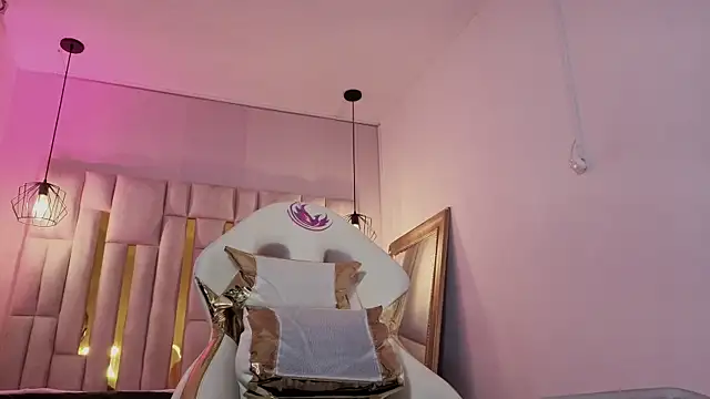 Brandy collinss online show from January 16, 11:14 am