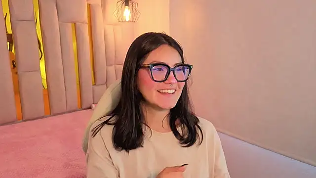 Brandy collinss online show from April 26, 1:53 pm