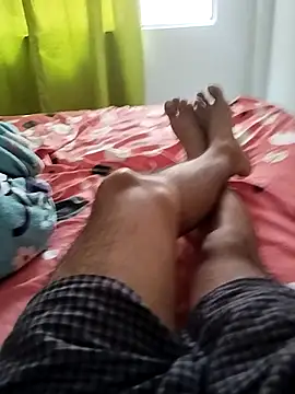 Snapshot of Chris____Col chatting on November 21, 4:27 pm Chris Col online show from November 21, 4:27 pm