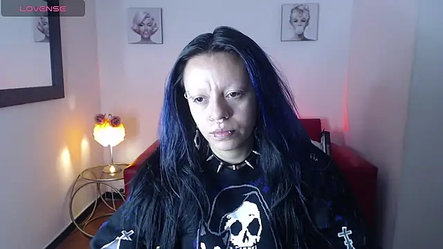 Snapshot of Belladonna_trix chatting on June 4, 2:45 pm Belladonna trix online show from June 4, 2:45 pm