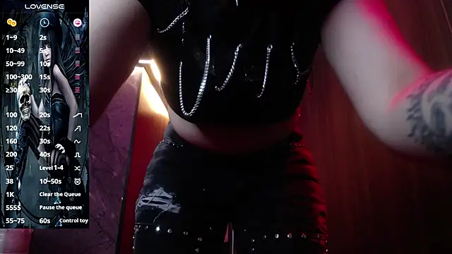 Snapshot of Belladonna_trix chatting on July 11, 7:05 pm Belladonna trix online show from July 11, 7:05 pm