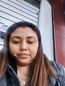 Snapshot of la_beba20 chatting on January 14, 10:14 pm la beba20 online show from January 14, 10:14 pm