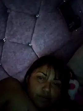 Snapshot of la_beba20 chatting on April 19, 10:45 pm la beba20 online show from April 19, 10:45 pm