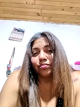 Snapshot of la_beba20 chatting on May 10, 5:23 am la beba20 online show from May 10, 5:23 am
