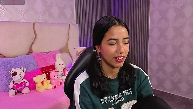Snapshot of Joselyn_tay chatting on May 13, 1:19 pm Joselyn tay online show from May 13, 1:19 pm