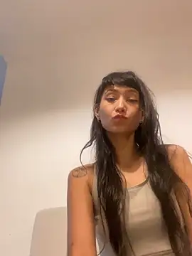 Snapshot of Queen-Frances chatting on November 13, 2:21 am Queen-Frances online show from November 13, 2:21 am