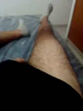 Snapshot of Exezq25 chatting on November 12, 11:03 pm Exezq25 online show from November 12, 11:03 pm